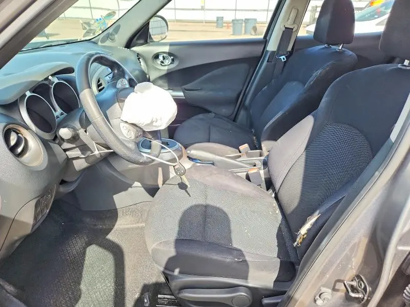2013 NISSAN JUKE S  