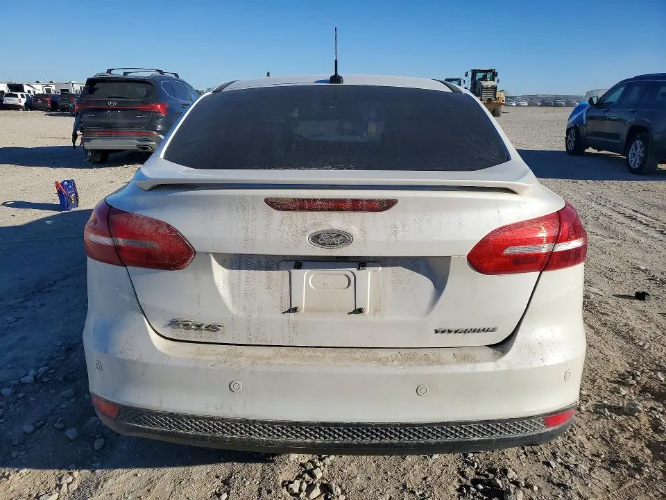 2017 FORD FOCUS TITANIUM  