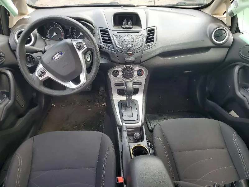 2018 FORD FIESTA SE  