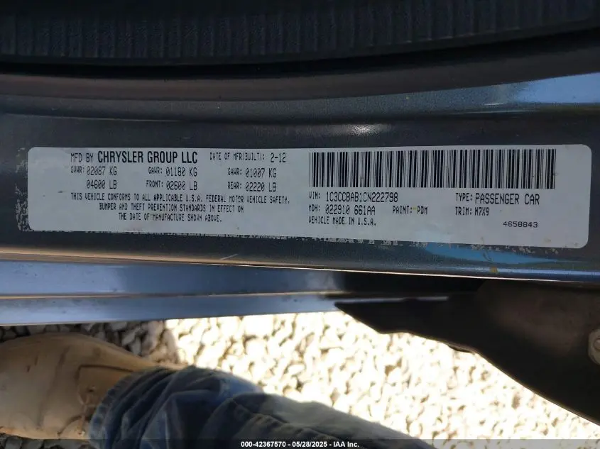 2012 CHRYSLER 200 LX