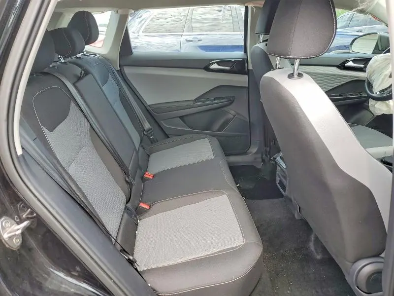 2024 VOLKSWAGEN TAOS S  
