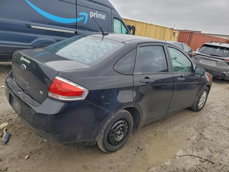 2010 FORD FOCUS SE  