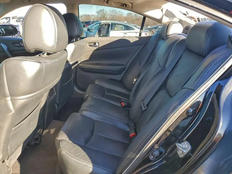 2012 NISSAN MAXIMA S  