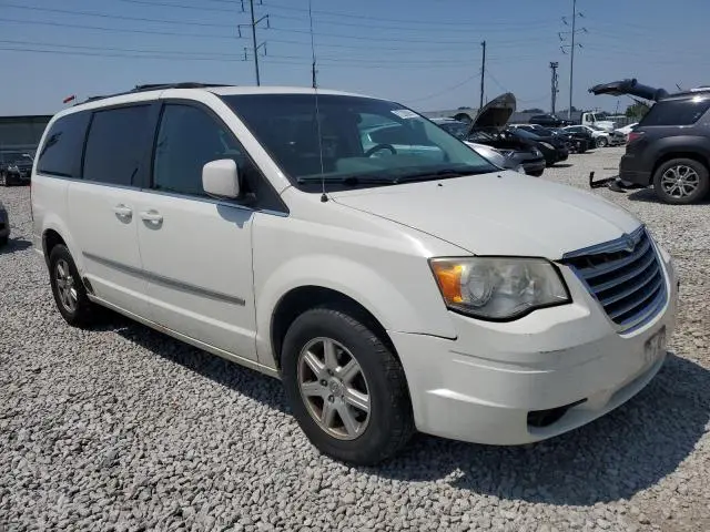 2010 CHRYSLER TOWN & COUNTRY TOURING  