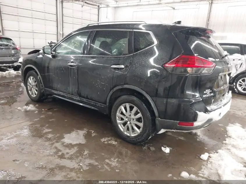 2017 NISSAN ROGUE SV
