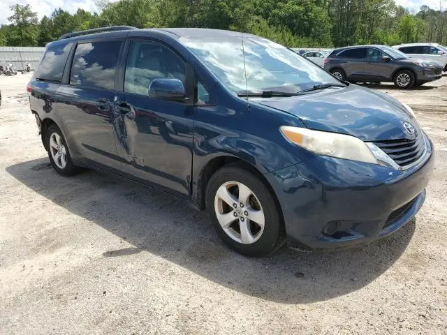 2011 TOYOTA SIENNA LE  