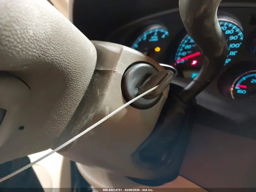 2011 CHEVROLET AVALANCHE 1500 LTZ