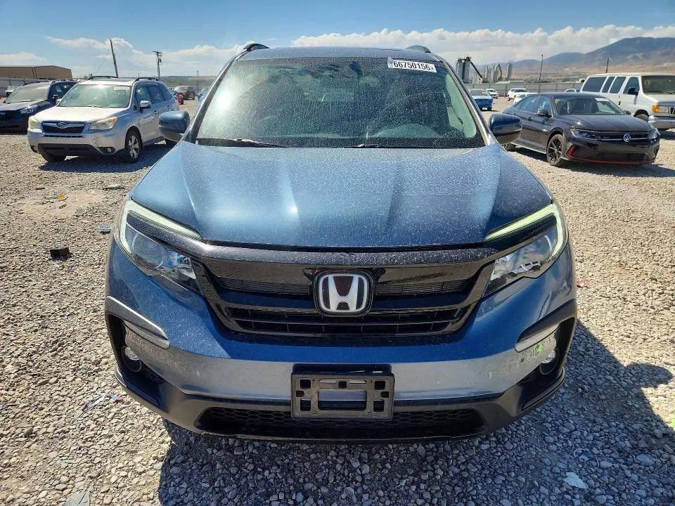 2021 HONDA PILOT SE  