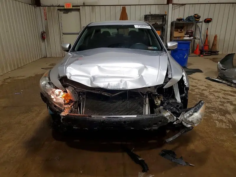 2012 HONDA ACCORD LX  