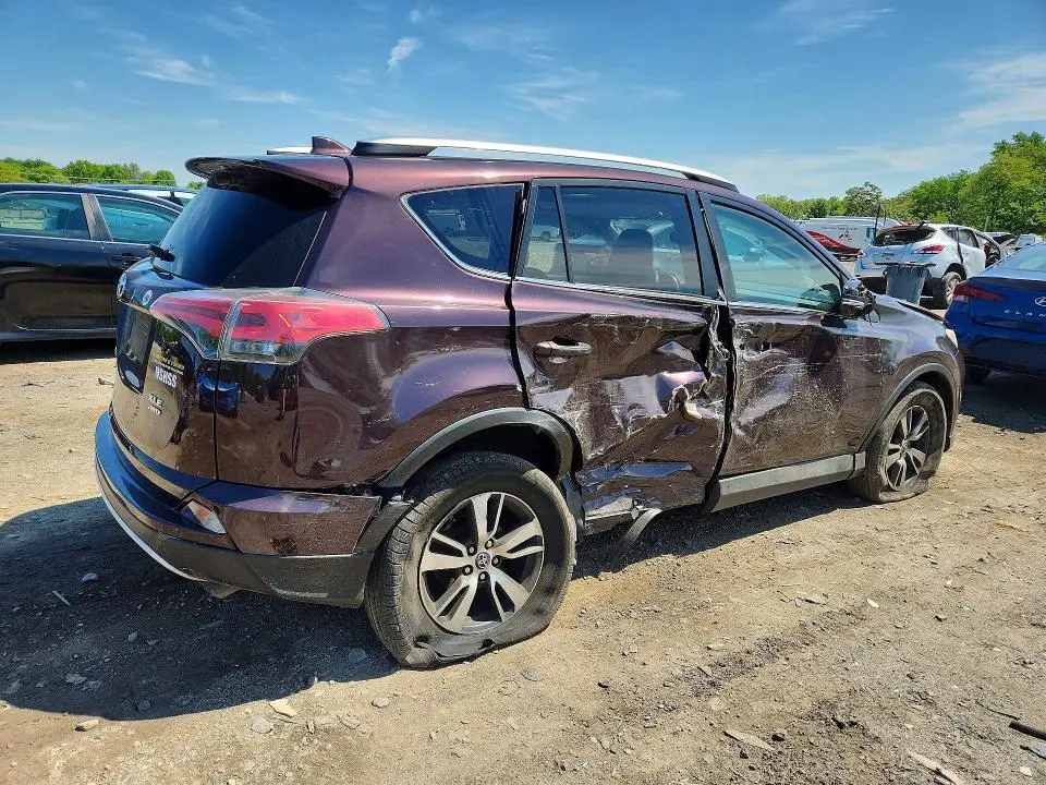 2016 TOYOTA RAV4 XLE  