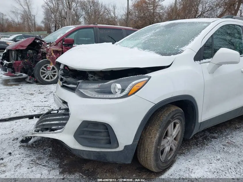 2020 CHEVROLET TRAX AWD LT
