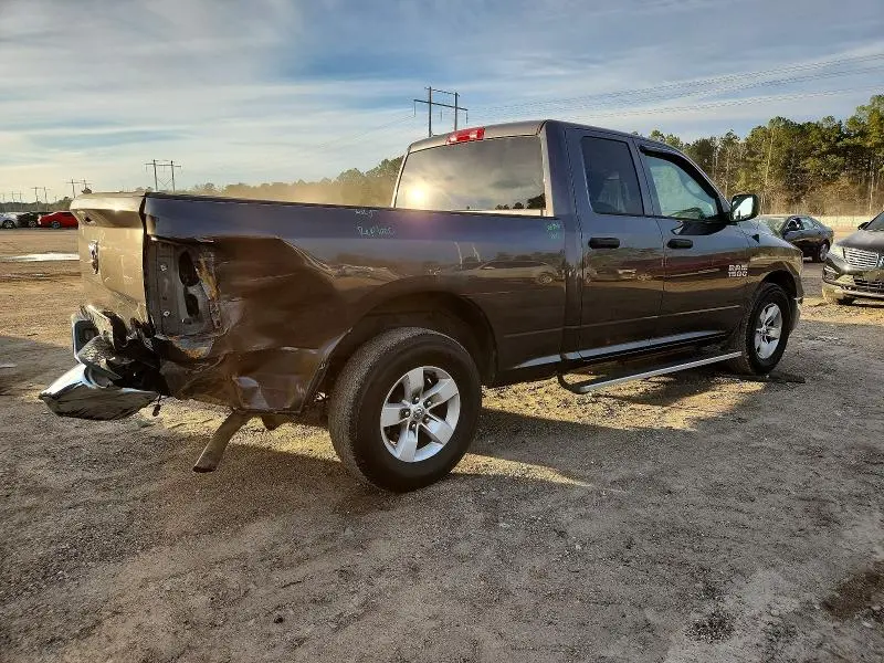 2015 RAM 1500 ST  