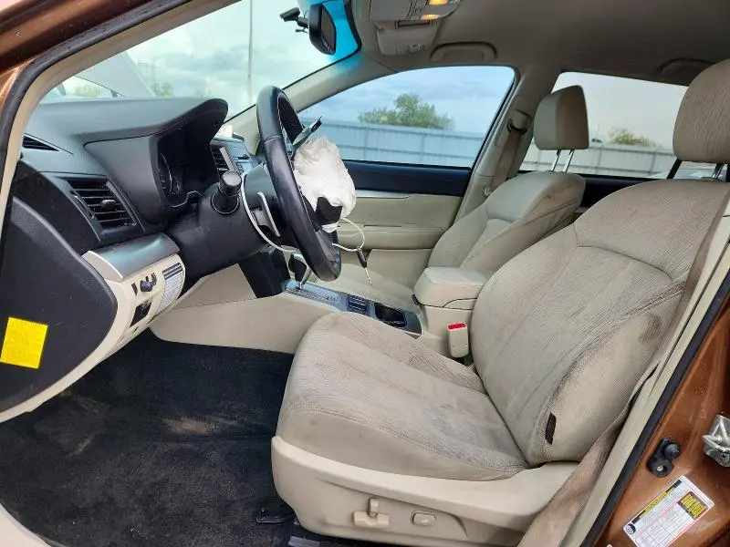 2011 SUBARU OUTBACK 2.5I PREMIUM  