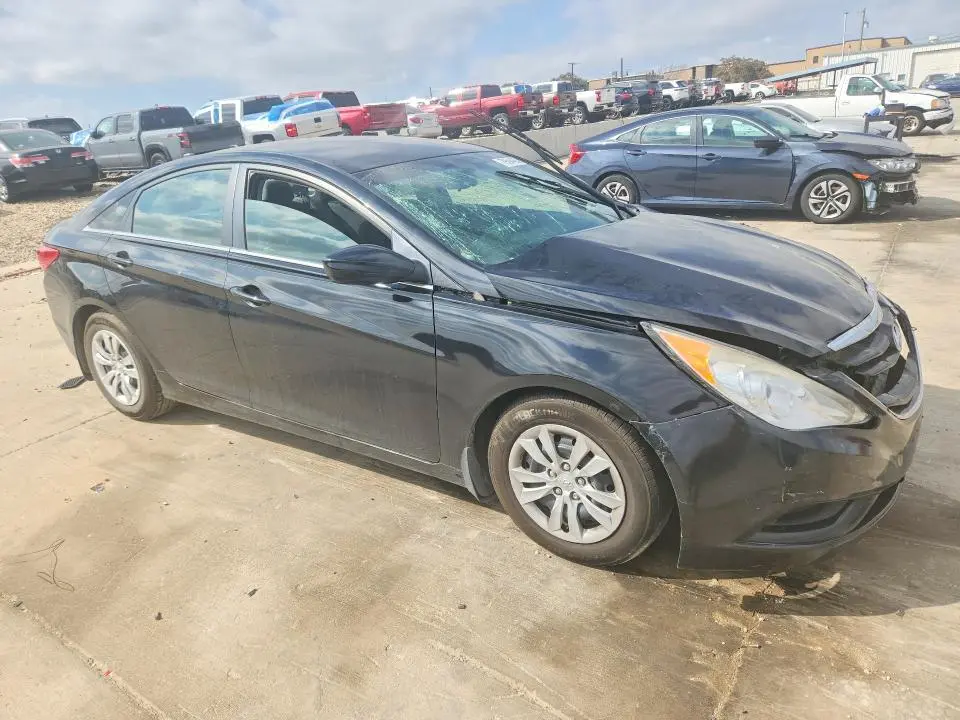 2012 HYUNDAI SONATA GLS  