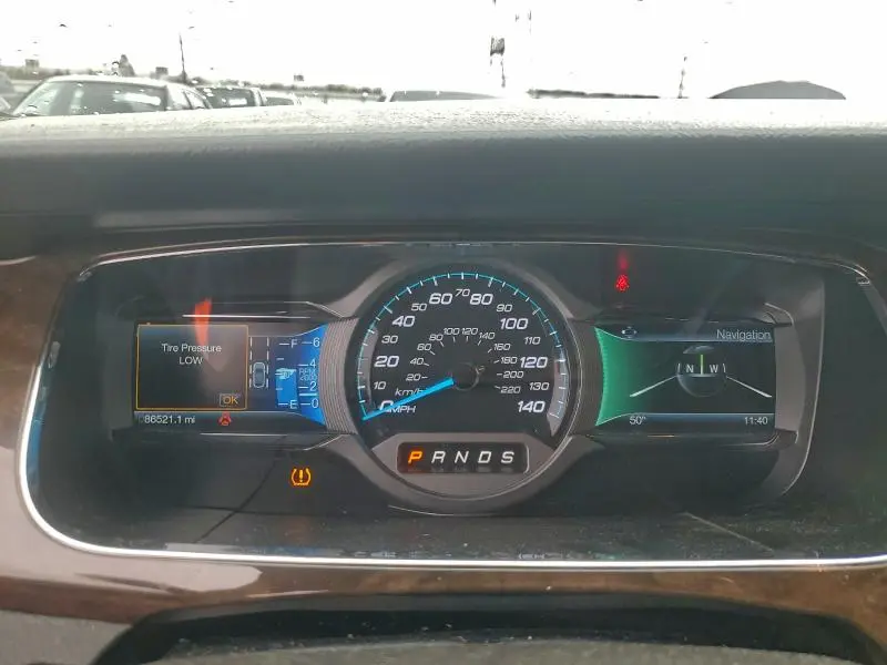 2015 FORD TAURUS LIMITED  