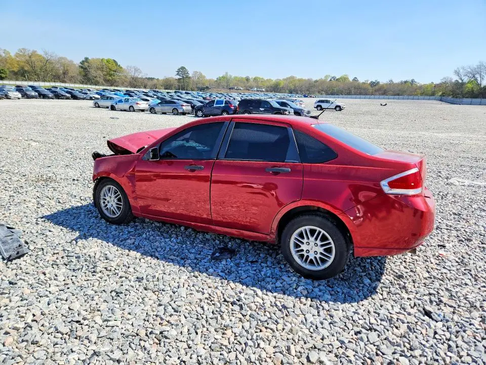 2010 FORD FOCUS SE  