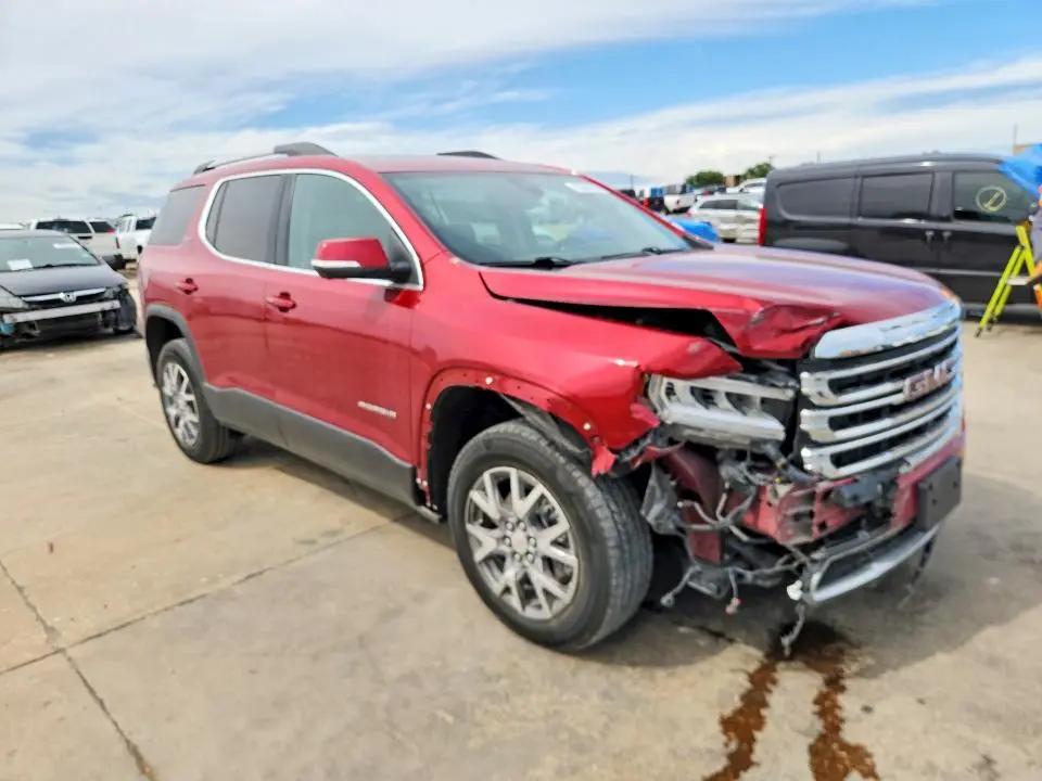 2021 GMC ACADIA SLT  