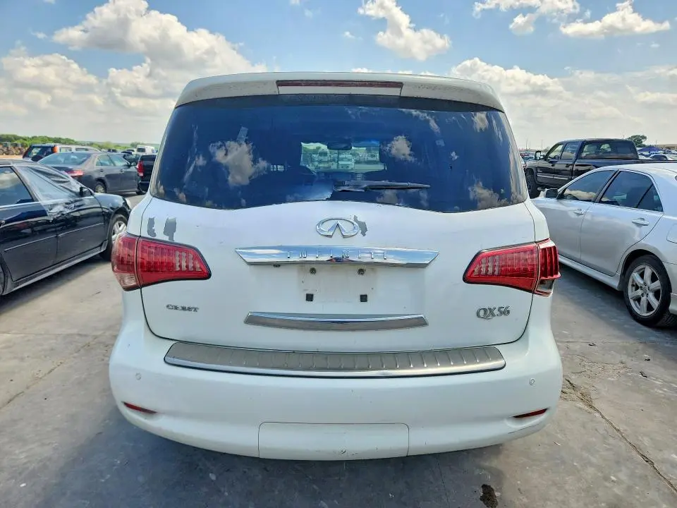 2011 INFINITI QX56 BASE  