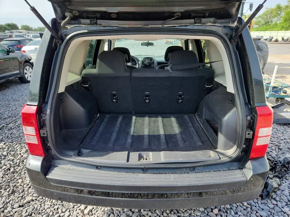 2013 JEEP PATRIOT SPORT  
