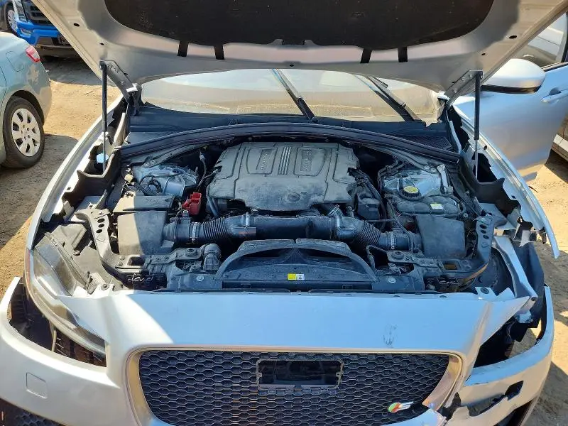 2019 JAGUAR F-PACE S  