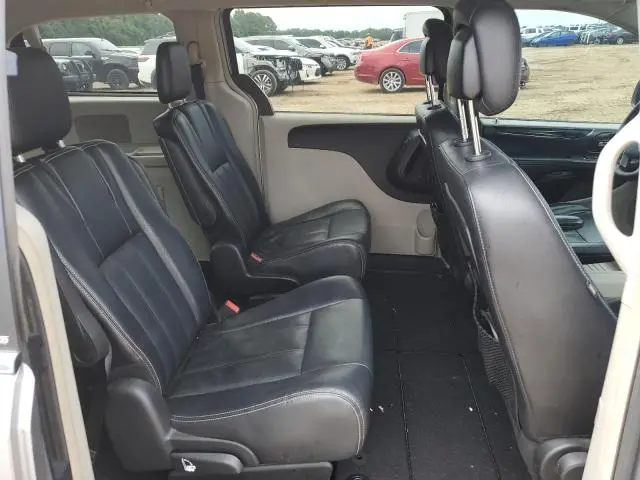 2013 CHRYSLER TOWN & COUNTRY TOURING  