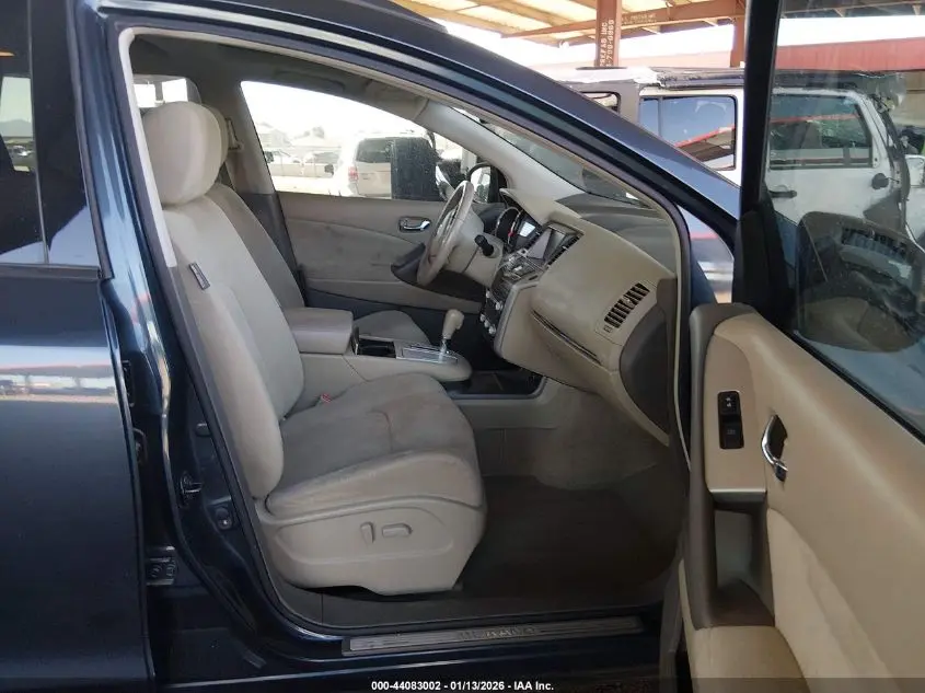 2011 NISSAN MURANO SV