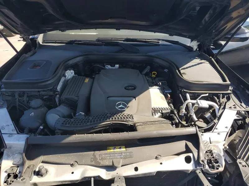 2018 MERCEDES-BENZ GLC 300  