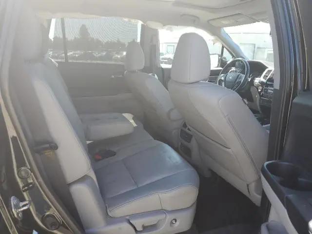2016 HONDA PILOT TOURING  