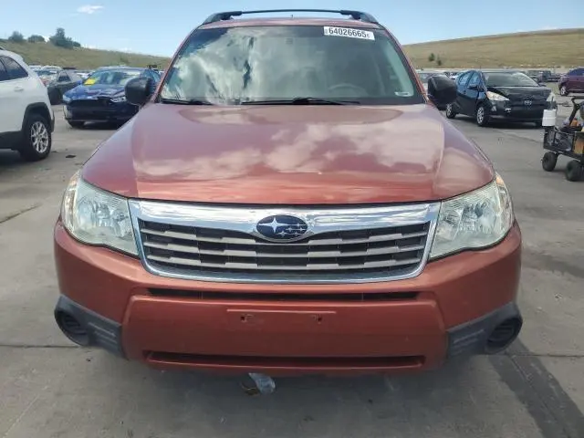 2010 SUBARU FORESTER XS  