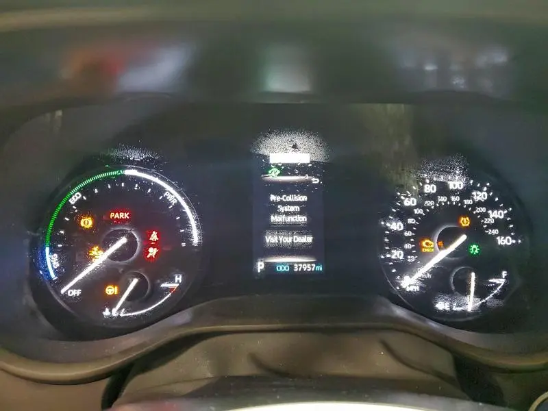 2023 TOYOTA SIENNA LE  