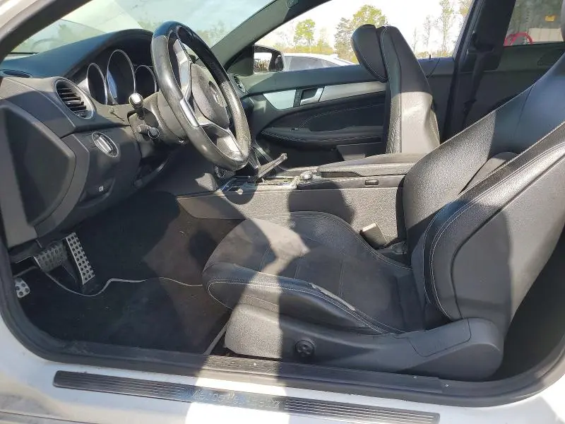 2015 MERCEDES-BENZ C 250  