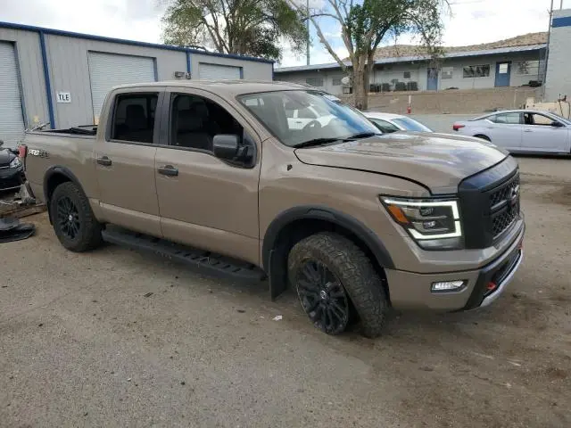 2021 NISSAN TITAN SV  