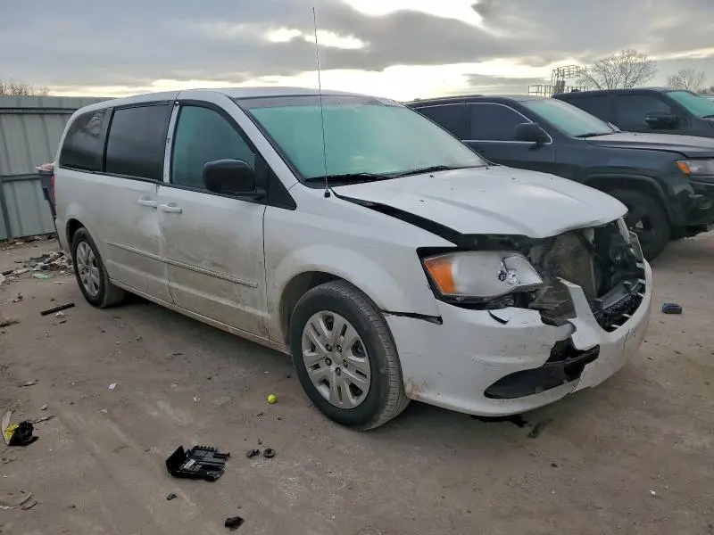2015 DODGE GRAND CARAVAN SE  