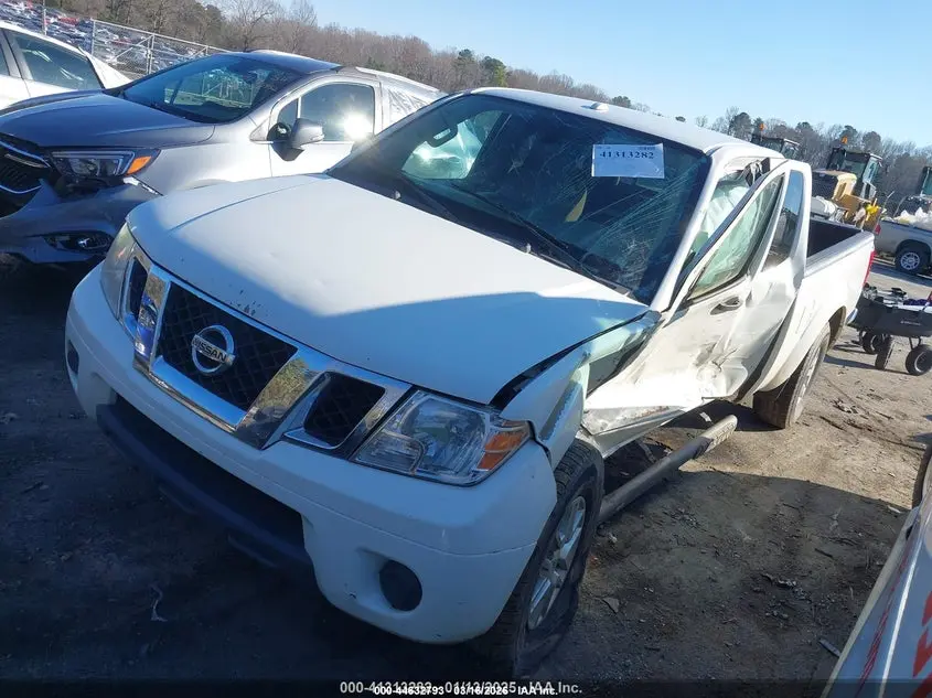 2017 NISSAN FRONTIER SV