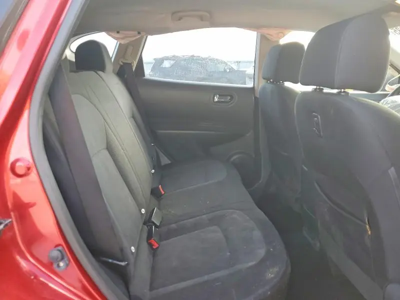 2011 NISSAN ROGUE S  