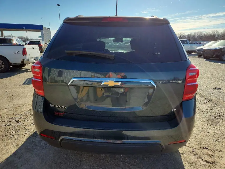2017 CHEVROLET EQUINOX LT  