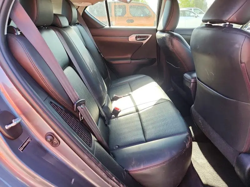 2012 LEXUS CT 200  