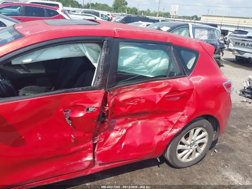 2013 MAZDA MAZDA3 I TOURING