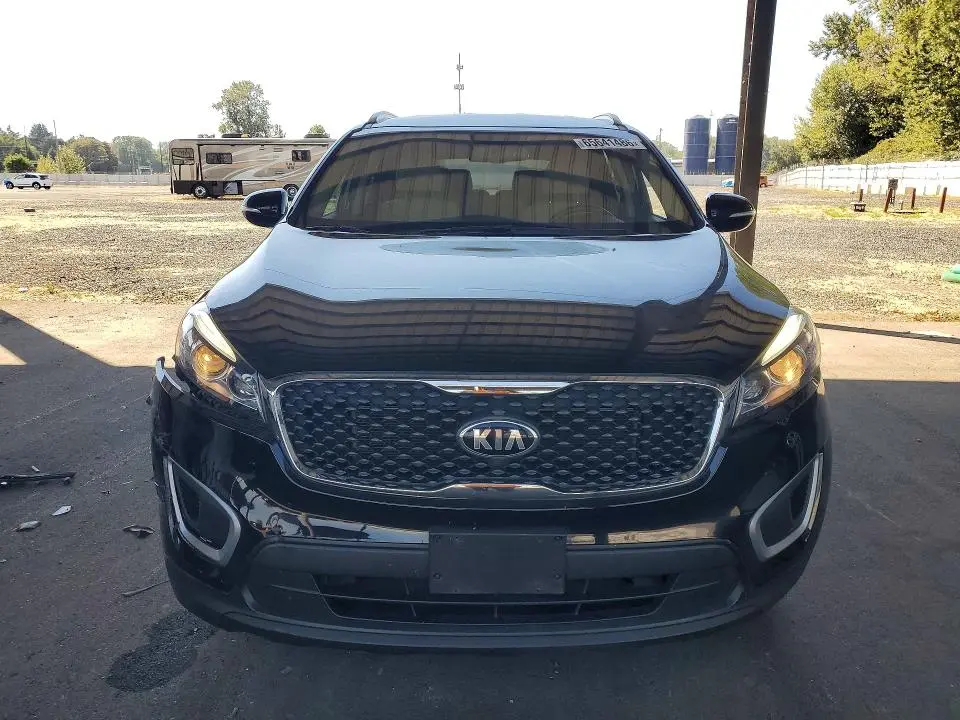 2018 KIA SORENTO LX  