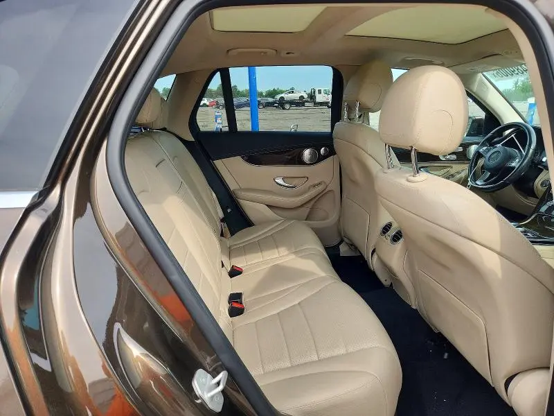 2016 MERCEDES-BENZ GLC 300 4MATIC  