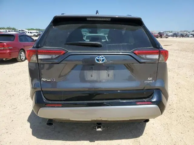2022 TOYOTA RAV4 SE