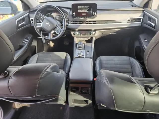 2022 MITSUBISHI OUTLANDER SE  