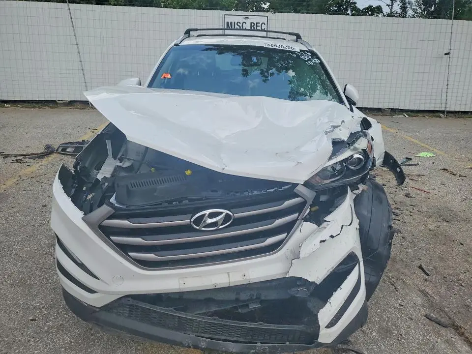 2018 HYUNDAI TUCSON SEL PLUS  
