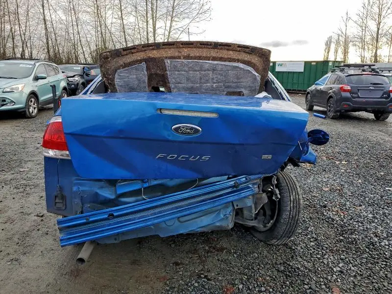 2010 FORD FOCUS SE  