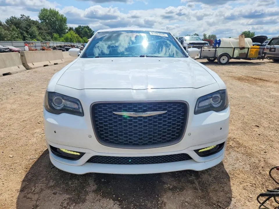 2018 CHRYSLER 300 S  