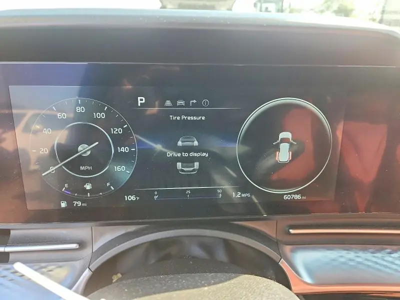 2024 KIA CARNIVAL SX PRESTIGE  