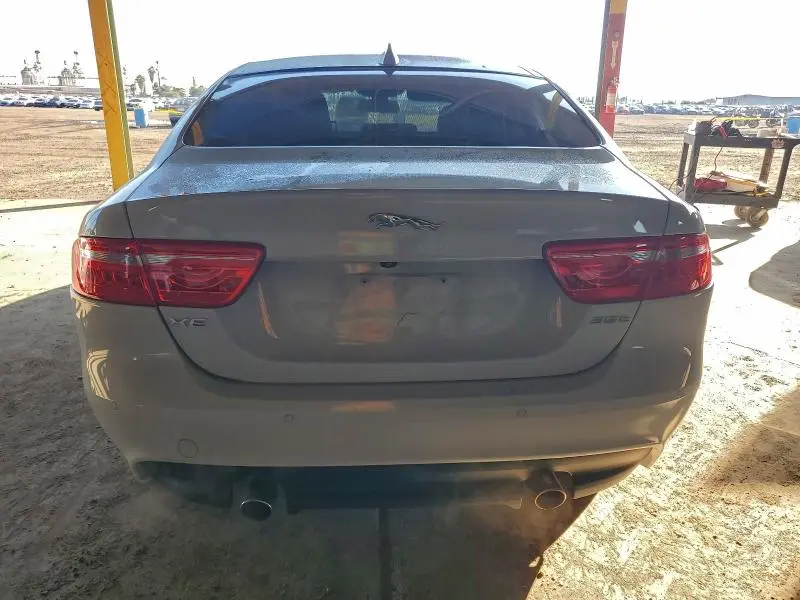 2017 JAGUAR XE FIRST EDITION  