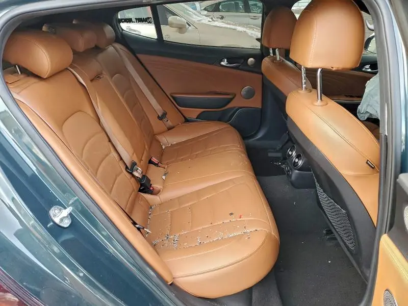 2023 KIA STINGER GT2  