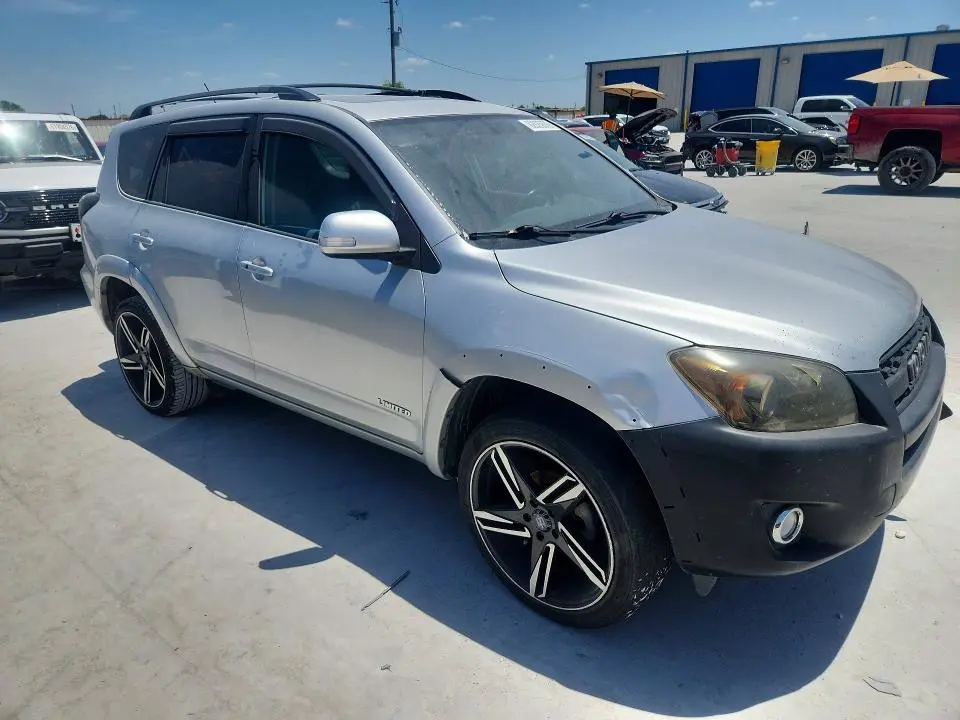 2010 TOYOTA RAV4 LIMITED  