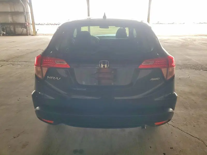 2017 HONDA HR-V LX  